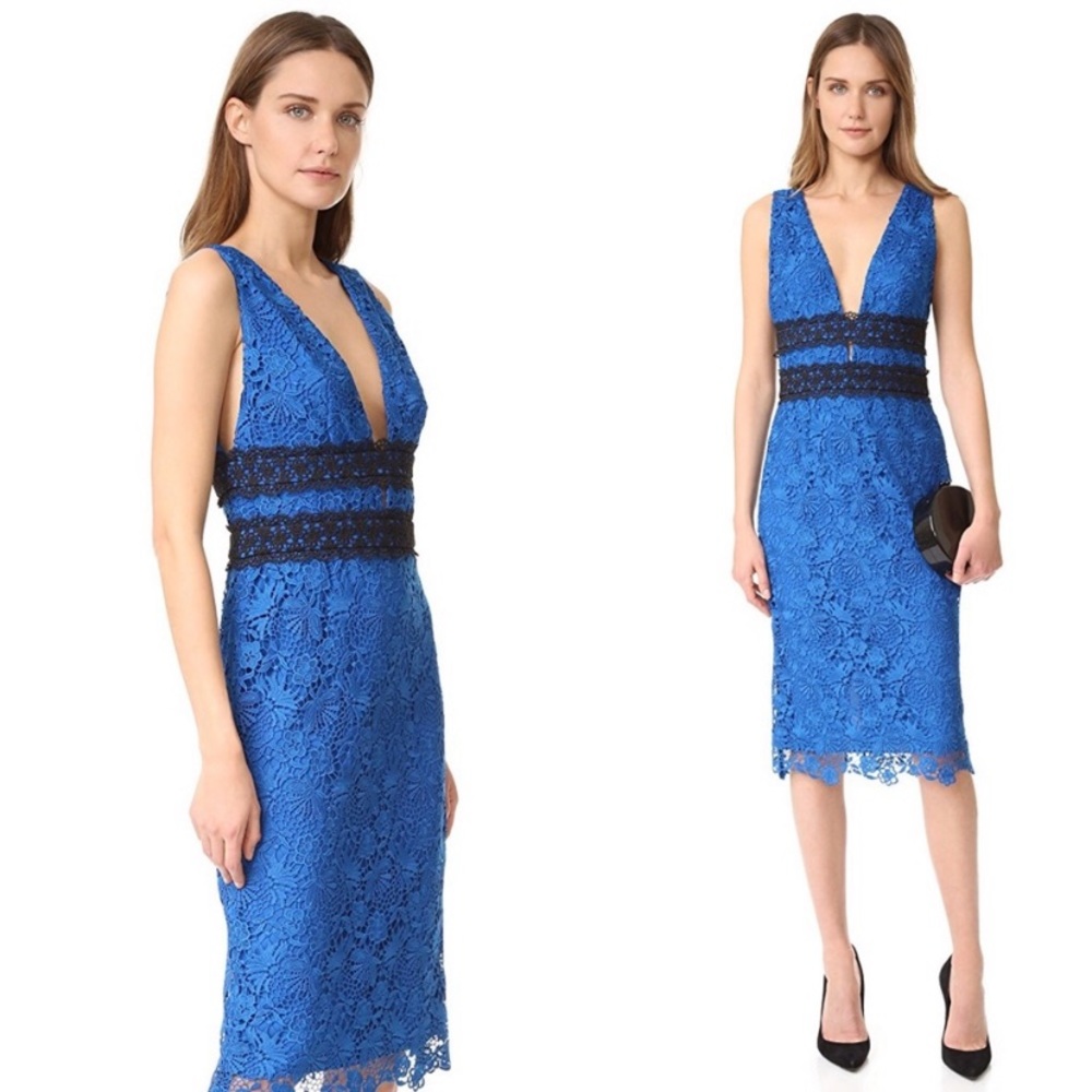 Diane Von Furstenberg V-Neckline sheath silhouette dress - Picture 3 of 3